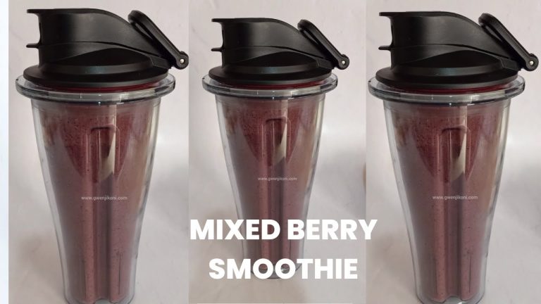 Easy and Healthy Breakfast Smoothie || Mixed Berry Smoothie || #shorterisbetter #tuinuane