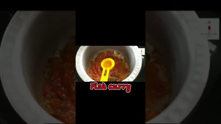 Fish curry recipe #shorts #fishfry #fishcurry #tomatocurryrecipe #seafoodrecipes