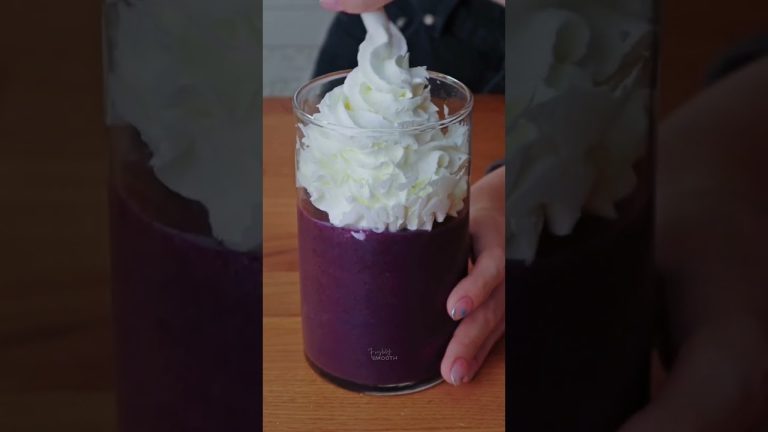 Purple melon smoothie dessert 👌