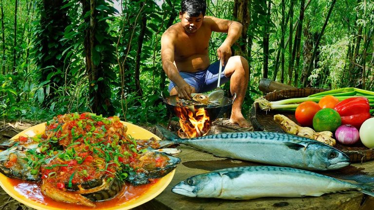 Wilderness Cooking Style | Seafood Fish Tomato Sauce Recipe | Steam Fish Tomato Sauce.