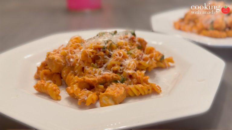 30 Minute Garlic Oil Creamy Tomato Chicken Pasta Recipe!