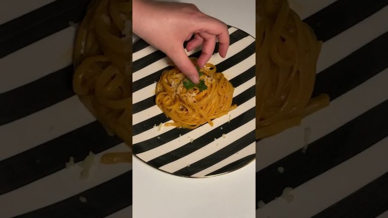 Easy Pasta with Sauce Recipe !!! #shorts #short