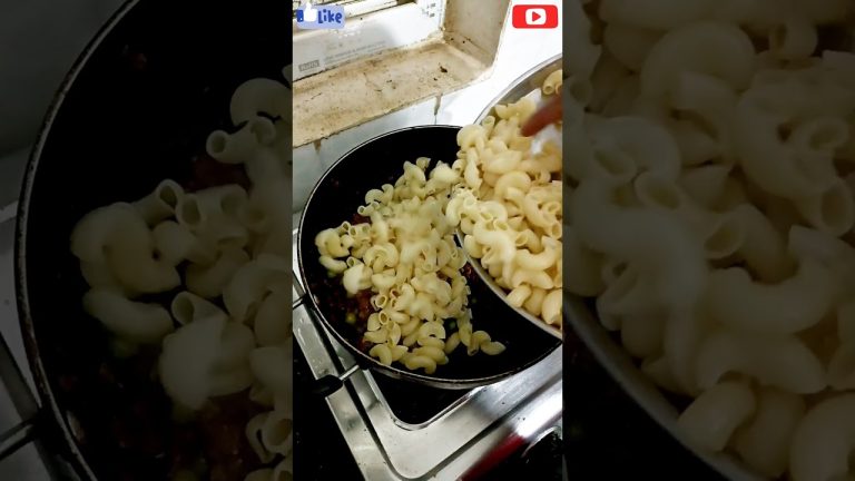 tomato pasta recipe #Street pasta #pasta #microni #shorts #short #shortcut #youtubeshorts #youtube😋