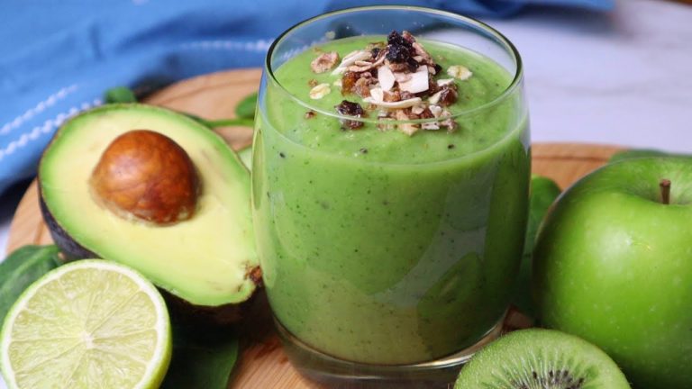 HEALTHY Smoothie for Weight Loss | Green Smoothie Recipe