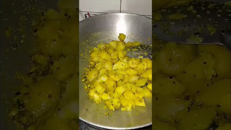 Bread pakoda recipe 🥪 // Healthy Bread aloo recipe #shorts #youtubeshorts #breadpakoda #recipe