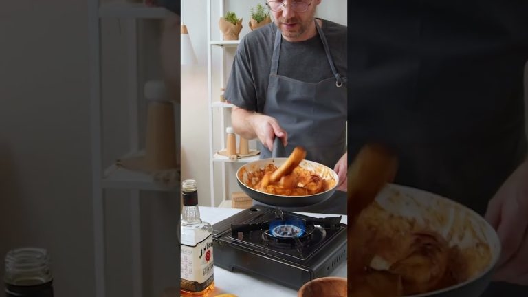 We love Bananas Foster! 🍌🔥 #shorts #scrumdiddlyumptious #food #recipe #dessert #banana #cake