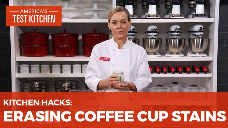 The Easiest Way to Remove Coffee Stains From Mugs