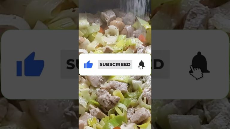 Pork and vegetable crumble | A Savoury Pork Crumble For Winter Nights!