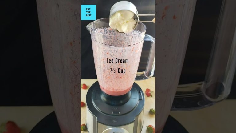 Strawberry shake | Easy and Quick Strawberry Shake | Healthy Strawberry Recipe | स्ट्रॉबेरी शेक |