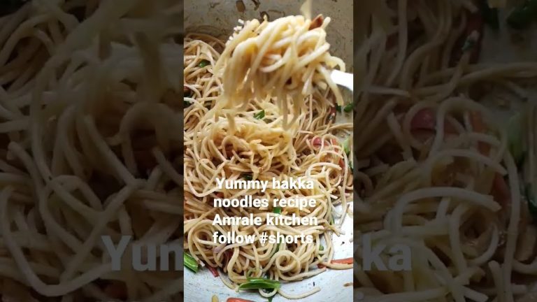 #youtube #india #cook #cooking #700subs #shorts hakka noodles recipe Amrale kitchen #shots