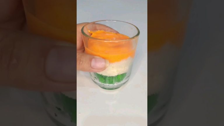 Tricolor Dessert Recipe | Republic Day #cookbookrecipe #cooking #recipe #shorts #ytshorts #dessert