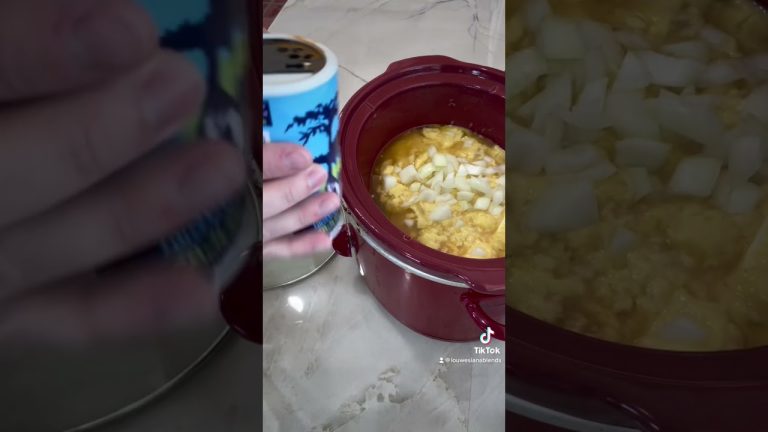 Easy Cajun Chicken & Dumplings – Crockpot Recipe