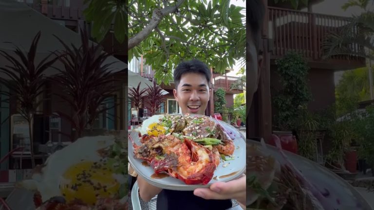 Mixed Seafood Platter anyone?? 🤤 🦞