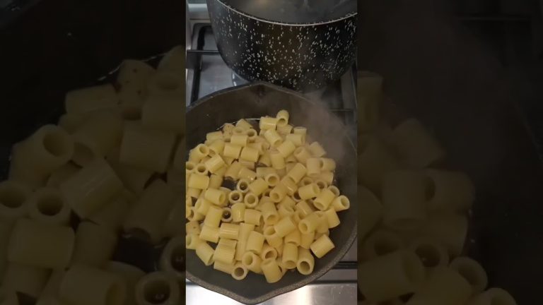 👉 Pasta con finocchio e pancetta 😋