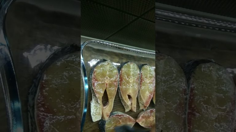 Рыба, запечённая в духовке#shorts