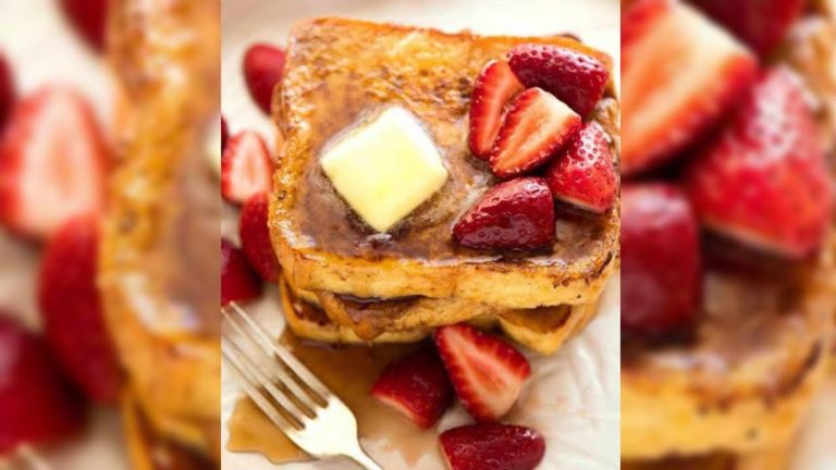 Bread Breakfast Recipe 😋 #shorts