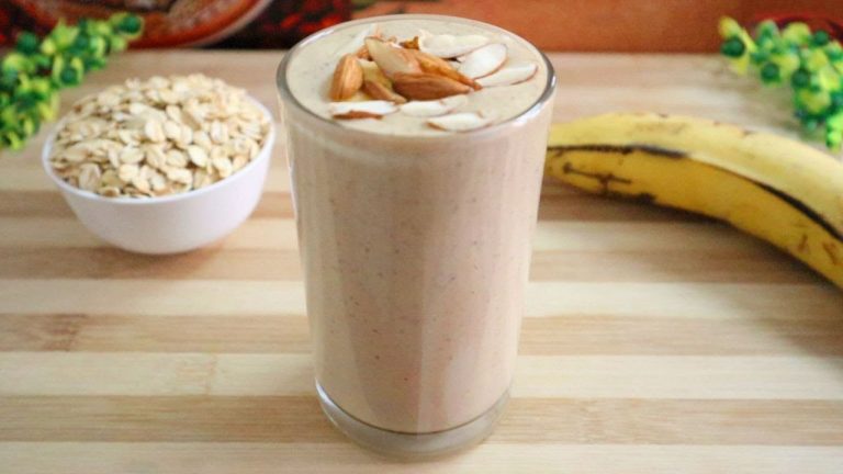 പഴവും ഓട്സും കൊണ്ട് ഒരു ബ്രേക്ക്ഫാസ്റ്റ് സ്മൂത്തി | Breakfast Smoothie Recipe | Oats Banana Smoothie