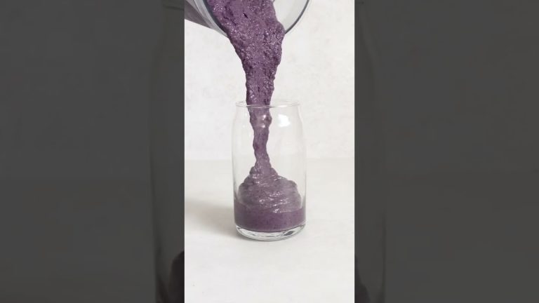 blueberry smoothie