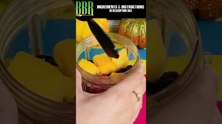 HEALTHIEST SMOOTHIE MEAL #shorts #ytshorts #recipe #viral #video #smoothie #healthy #weightloss