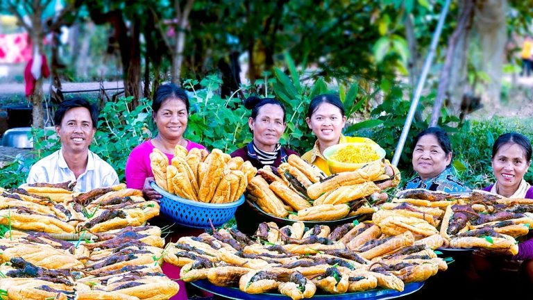 Wow Amazing Cooking Rat & Pork Belly, Pate Meat in Bread Recipe | Delicious Eating Rat Bread Food