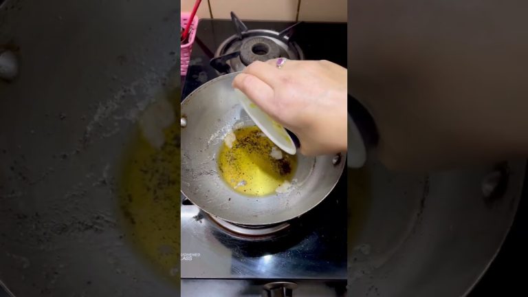 EASIEST BUTTER GARLIC PRAWNS RECIPE | PRAWNS STARTER in 5 MINS | butter garlic prawns #shorts