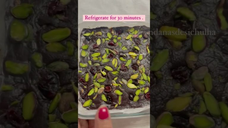 Chocolate Fudge | Chocolate Recipes | Fudge Recipe | Dessert Recipes | Christmas Recipes