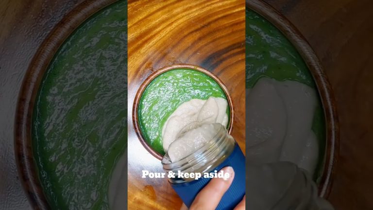 Indian REPUBLIC DAY SPECIAL recipe | The Incredible TRICOLOR SMOOTHIE | A healthy start #shorts