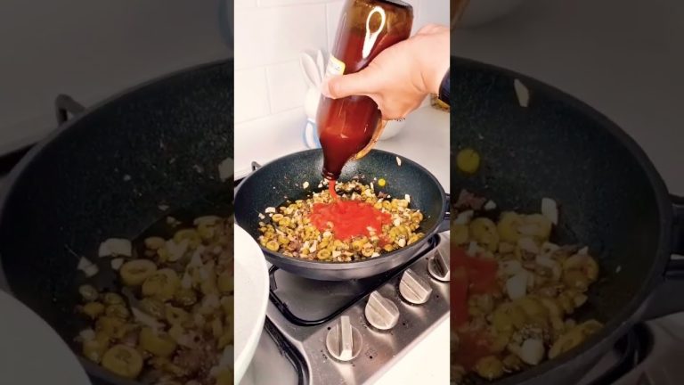 non ITALIAN making authenic italian pasta #shorts #cooking