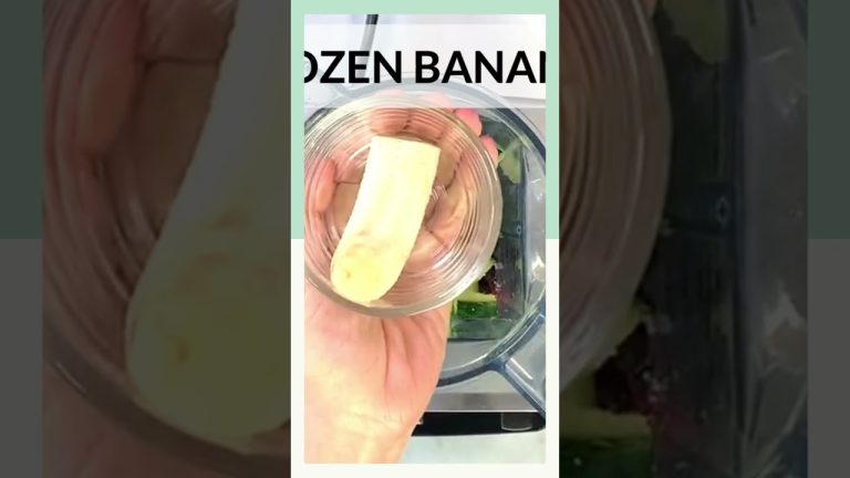 Avocado Berry Smoothie