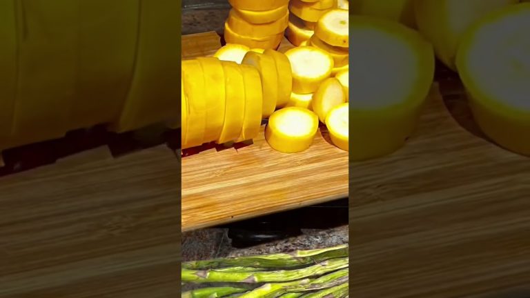 Beef ribs and tomahawk streak