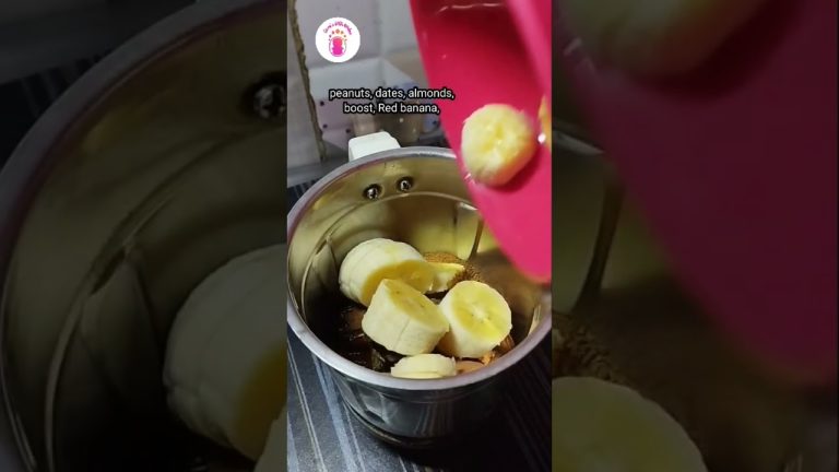 weight gain drink🧋/Banana smoothie🥤 #bananarecipe #bananasmoothierecipe #smoothie #ytshorts #shorts