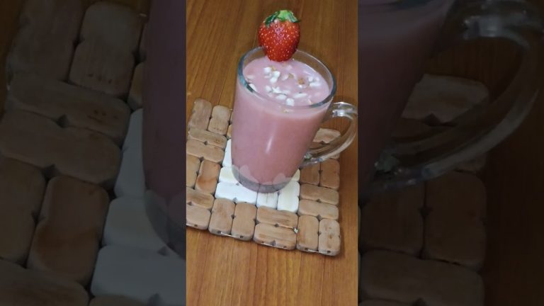 Strawberry almond juice | #shorts #shortsvideo
