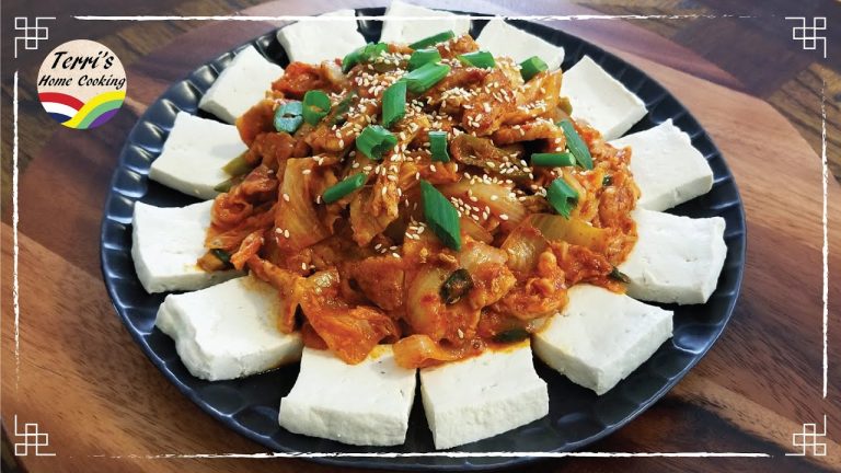 [ASMR Cooking] Easy, Quick & Delicious – Kimchi Pork Belly Stir Fry | Easy Korean Recipes