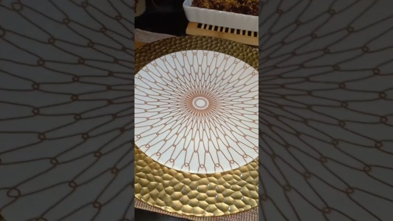 GARLIC PEPPER BEEF / KWEEN ELLE #beefrecipes #kweenelle #garlicbeef