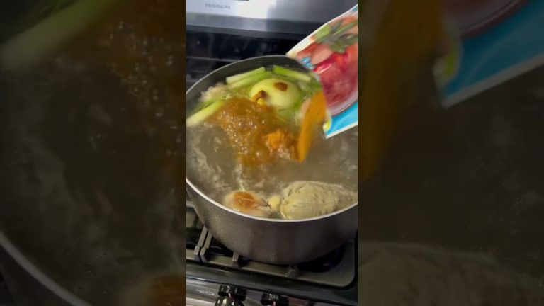 Cambodian Pho (Tiny’s Recipe) #Kathiew #Pho #Shorts #Youtubeshorts