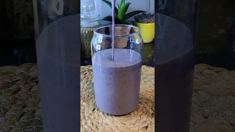 Purple 💜 Smoothie 🥤 Healthy Oats and Dates Smoothie #shorts #youtubeshorts #btsarmy