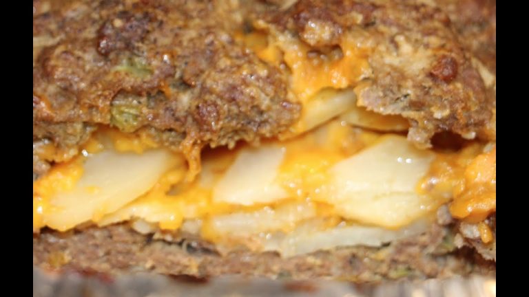 CHEESY POTATO GROUND BEEF CASSEROLE RECIPE/SIMPLE AND EASY/EPISODE 805/CHERYLS HOME COOKING