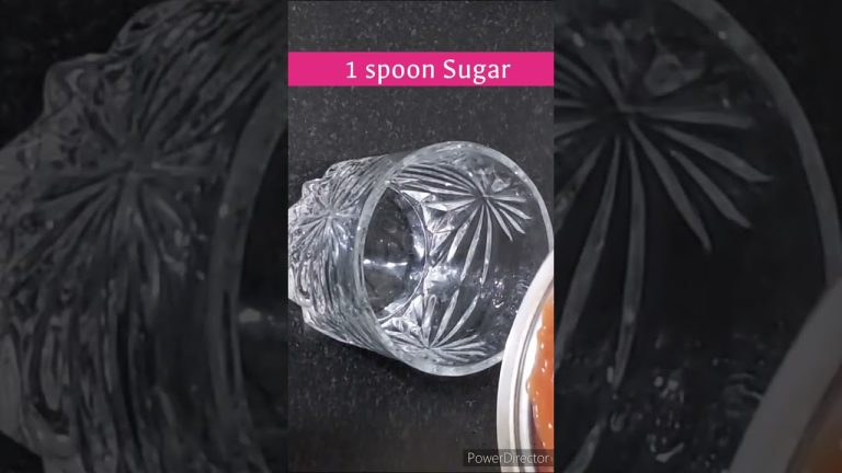 Papaya, Strawberry 🍓 Smoothie | पपीता और स्ट्रॉबेरी स्मूदी #shorts Fruits