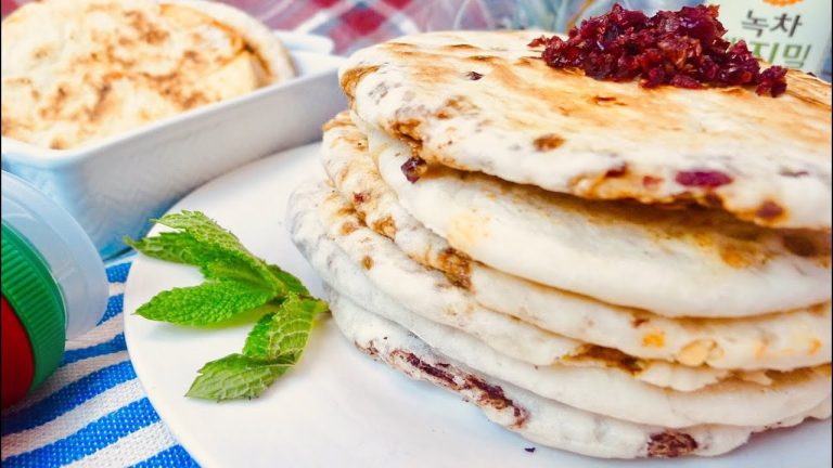 Fry Pan Bread 3 Ways | Easy Bread Recipes | 美味烤饼（无烤箱）Episode #1