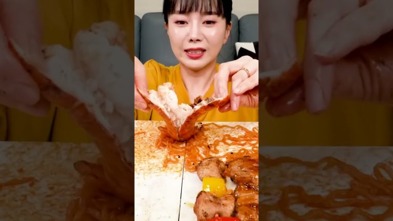 [Mukbang ASMR] Grilled skewers 🍡 Octopus lobster Korean Spicy Chicken Skewer Seafood Recipe #shorts