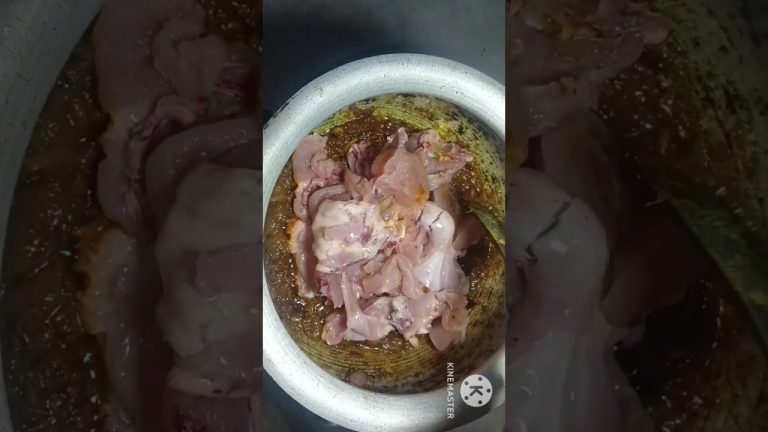 आसान तरीके से बनाए। चिकन करी।easy chicken curry recipe#shorts#viral shorts#anjalikitchens