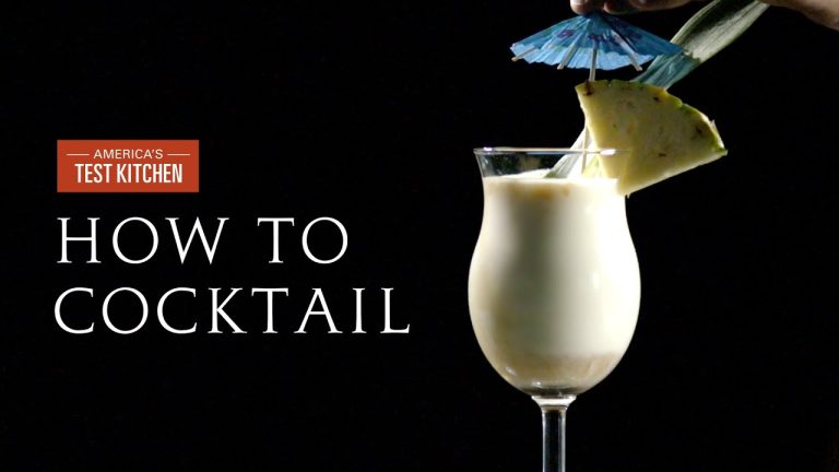 How to Cocktail: Piña Coladas