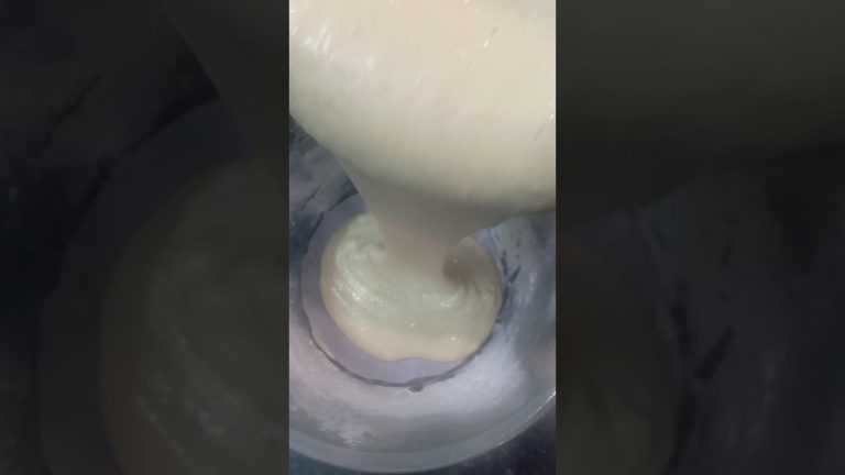 Easy and Moist Banana Cake!! Banana bread 🍞 recipes #shorts#ytshorts #viral