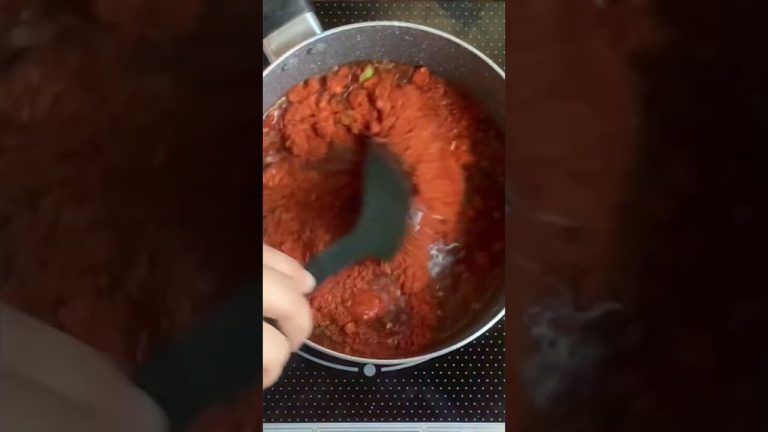 The fastest way to make delicious Spaghetti Bolognese | Pasta in Tomato Sauce | Easy Spaghetti 🍝