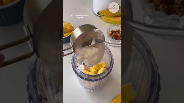 Tropical Protein Smoothie #smoothierecipes #healthyrecipes #shorts #exercise #smoothie