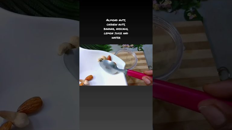 protein smoothie for hair and skin health. #shorts #smoothierecipe #biotindrink #healthyskin