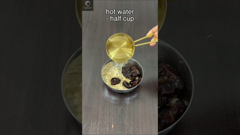 Healthy breakfast smoothie recipe