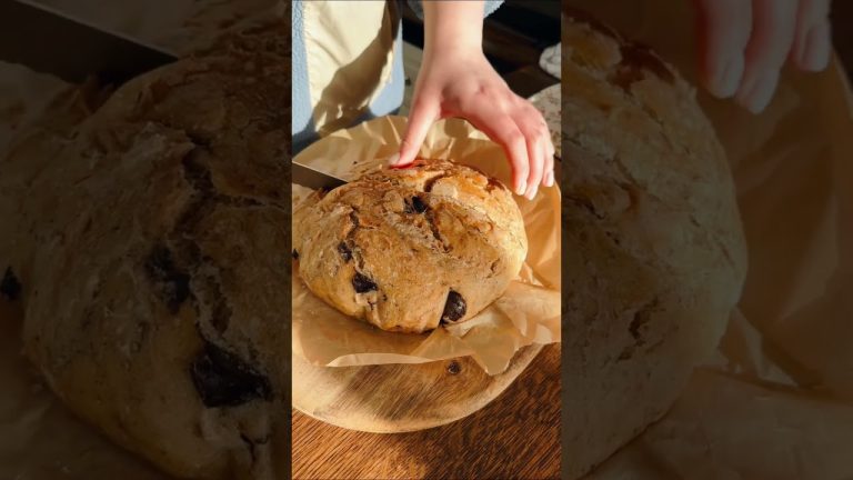 Homemade Olives #Bread #Recipe