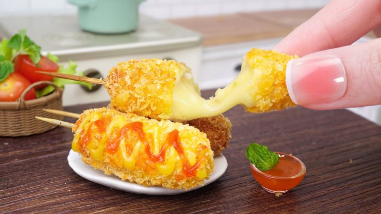 Easy Miniature Hot Dog Recipe | Yummy Tiny Hot Dog Bread Rolls in Mini Kitchen | Miniature Cooking