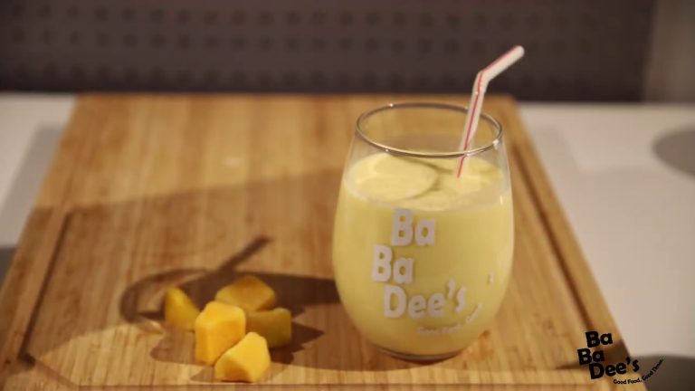 Instant Pot Ace Blender Mango Smoothie Recipe.